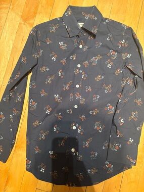 Boys size 12, Appaman brand, Navy Floral Button-Up Shirt never worn